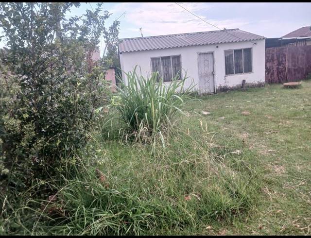 2 BEDROOM HOUSE FOR SALE IN KWENELE SOUTH